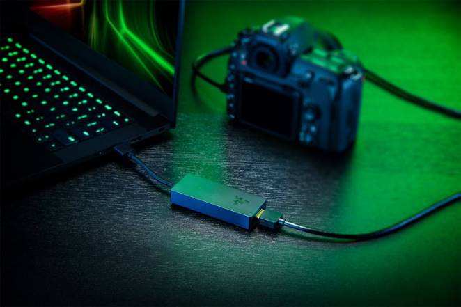 Razer création de contenu une couleur scie à refendre x F8BX119