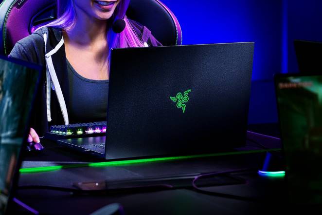 Razer ordinateur portable une couleur personnalisez votre lame 16 F8BX7