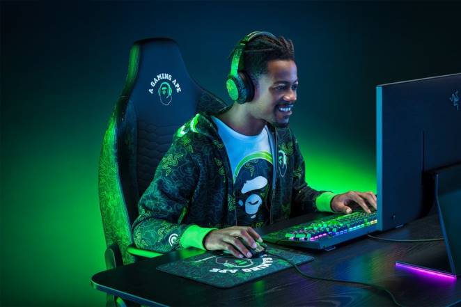 Razer X *A Bathing Ape chaise de jeu une couleur iskur x F8BX125