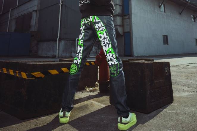 Razer vêtements une couleur evisu daicock imprimé avec broderie jean coupe carotte #2017 F8BX192