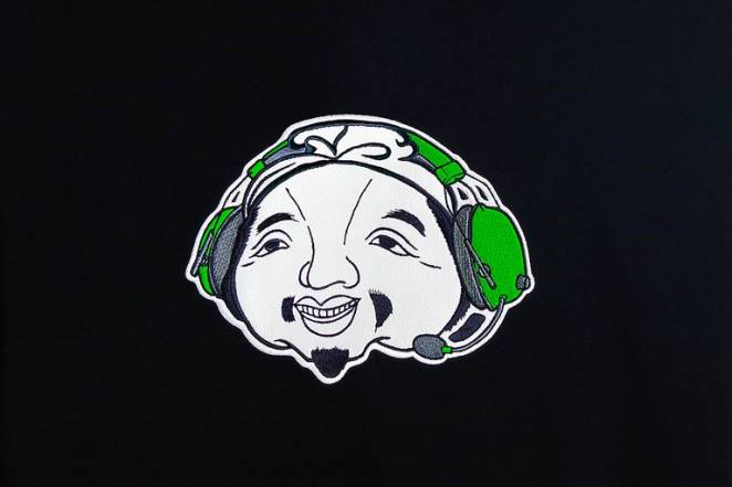 Razer vêtements une couleur sweat à capuche divinité evisu F8BX193